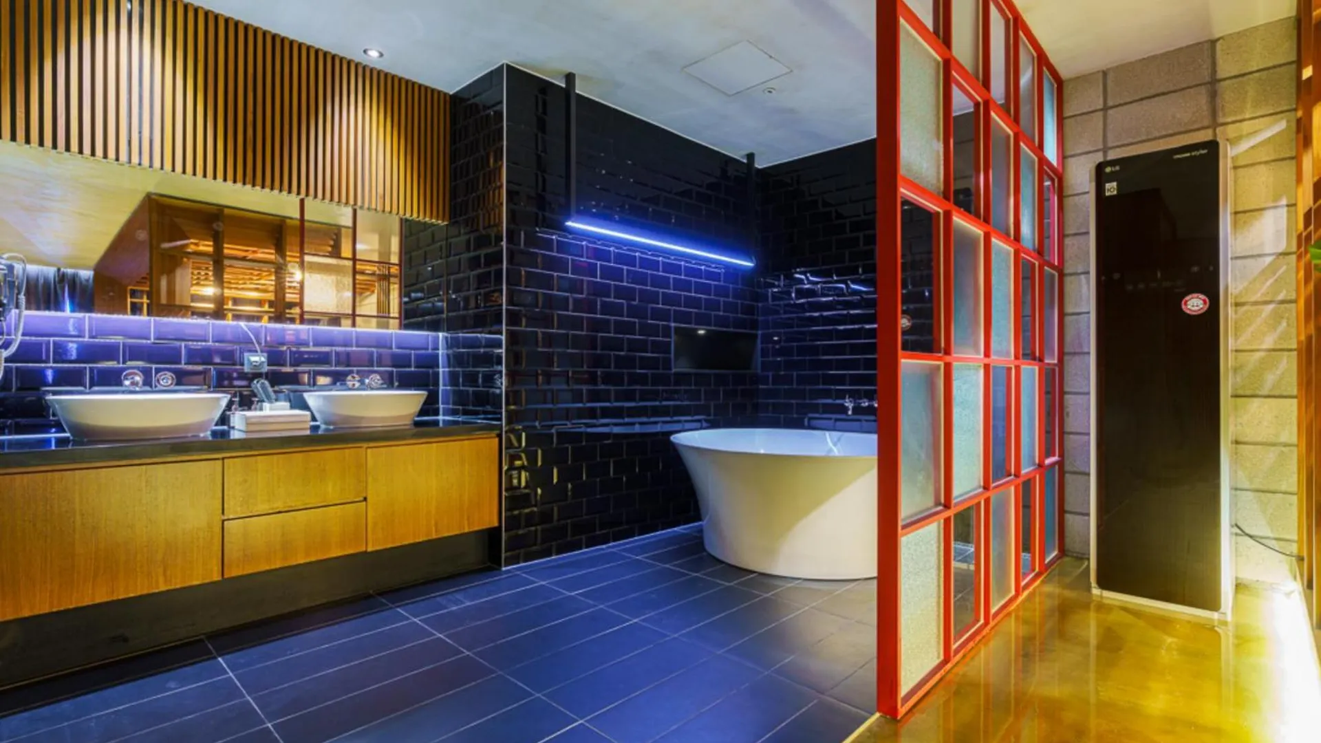 **  Hotel The Designers Incheon Südkorea