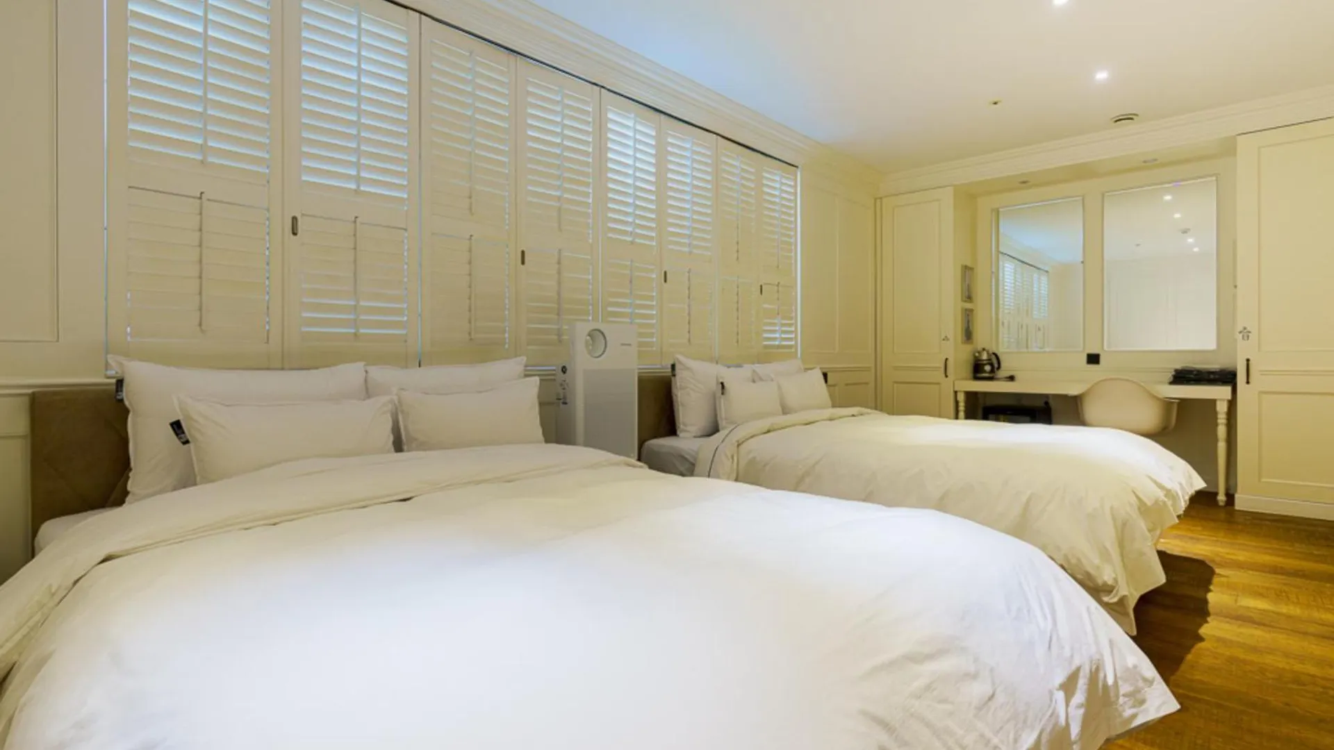 Hotel The Designers Incheon 2*,