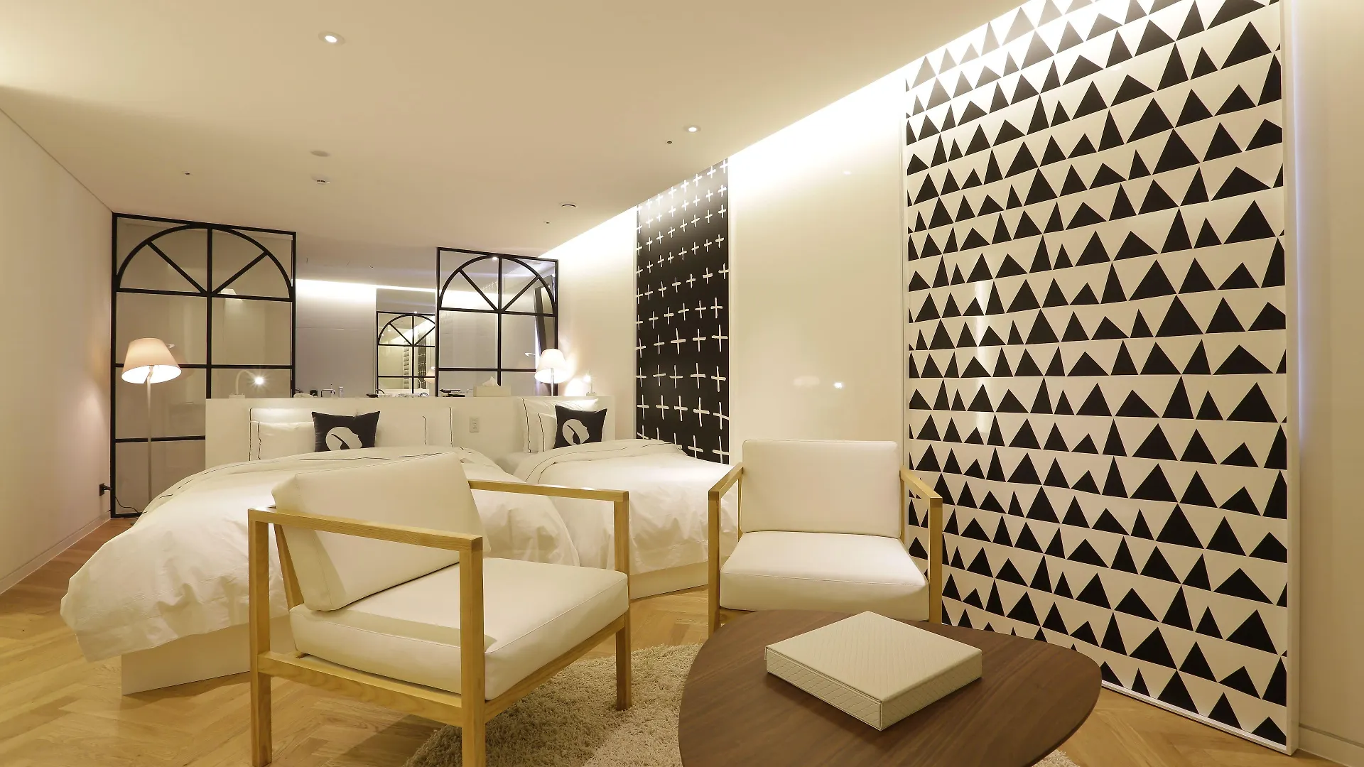 Hotel The Designers Incheon 2*,