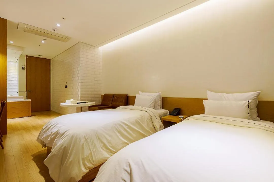 Hotel The Designers Incheon